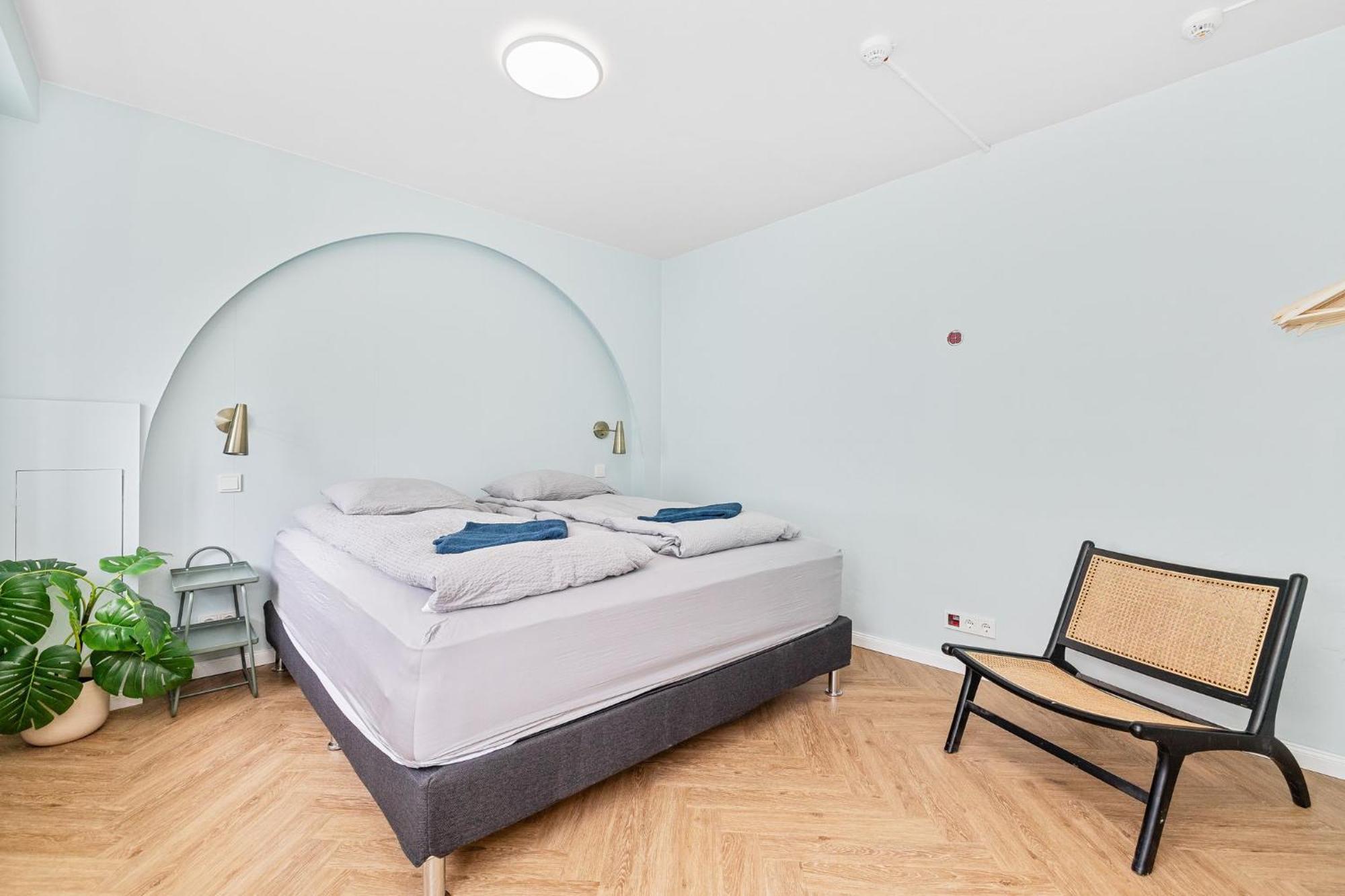Downtown Baldursbra - Two Bedroom Apartment Reykjavík Buitenkant foto